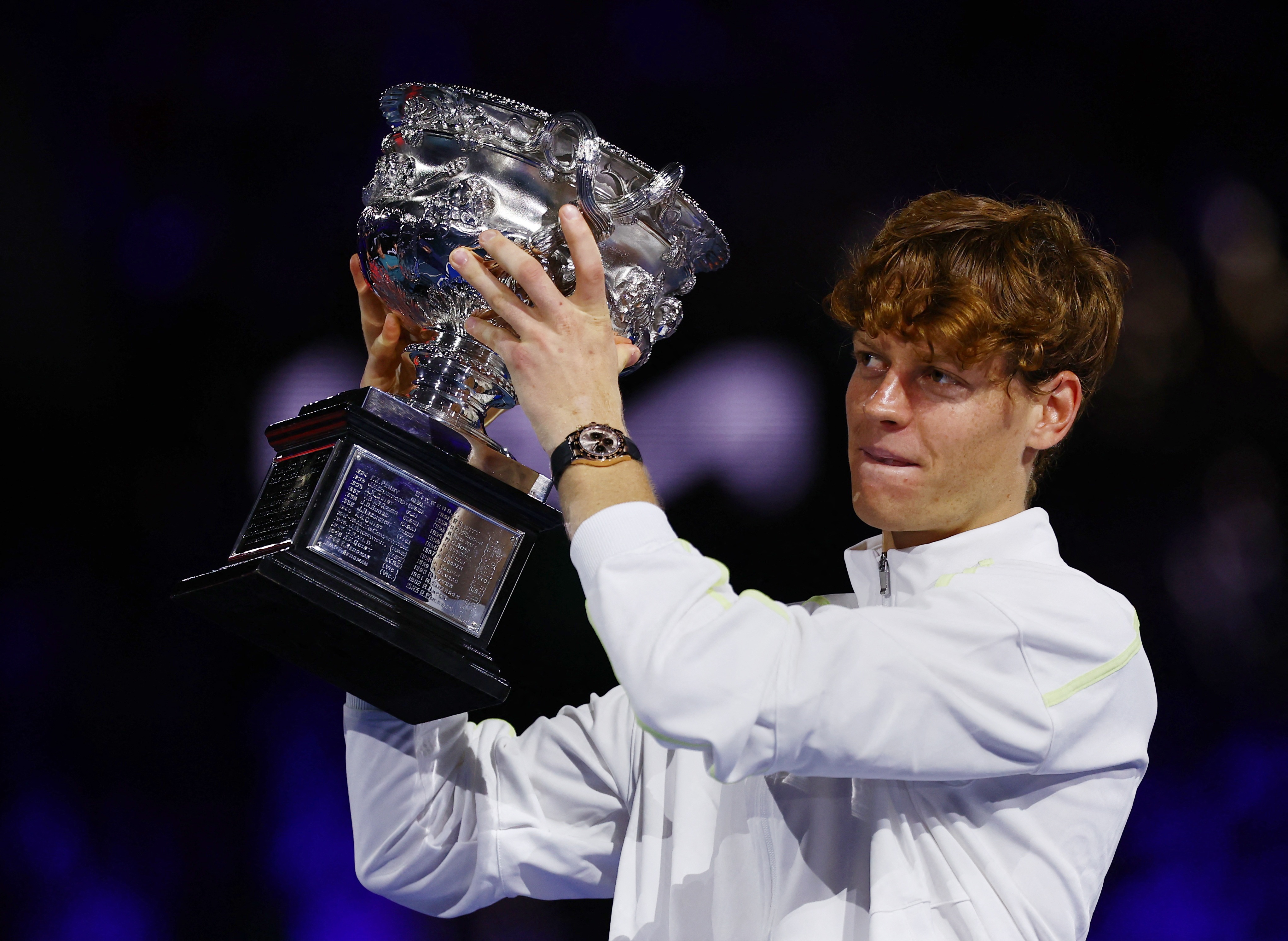 美网鏖战年终总决赛,辛纳扛起全队 美网鏖战年终总决赛,辛纳扛起全队