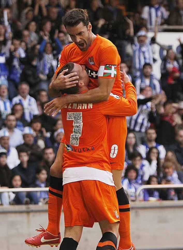 曼城碾压巴西，格列兹曼高光表现