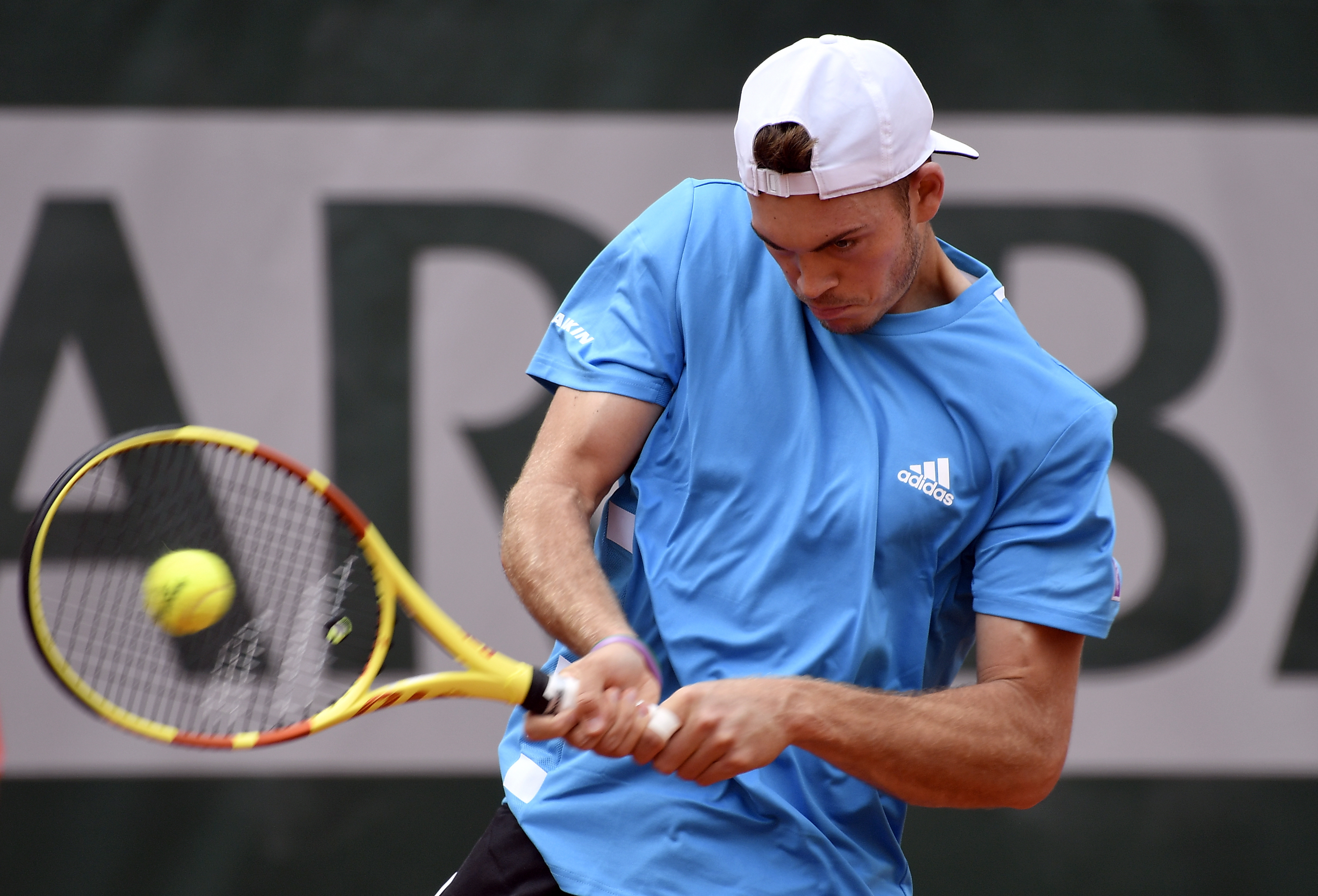 联合杯轻取法网,西西帕斯点燃赛场 联合杯轻取法网,西西帕斯点燃赛场