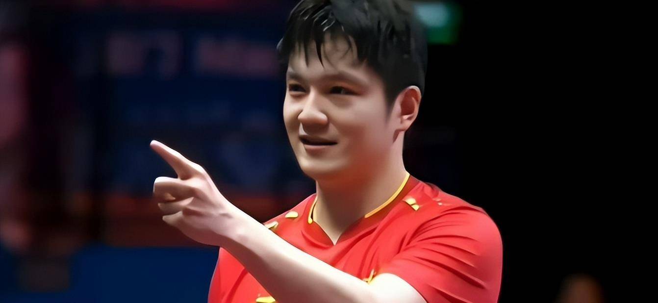 中国队完胜英格兰队，樊振东刷新纪录