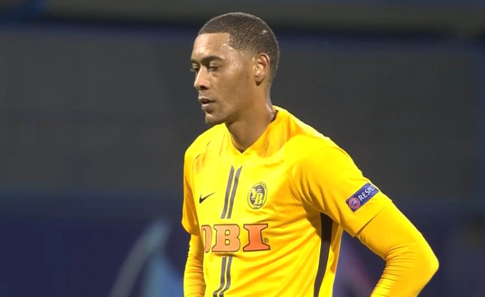 荷甲劲旅连扳两球,终结不败纪录! 荷甲劲旅连扳两球,终结不败纪录!